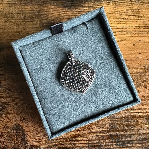 David Yurman Chevron Pendant w/ Pavé Black Diamonds - RARE - Picture 1 of 16